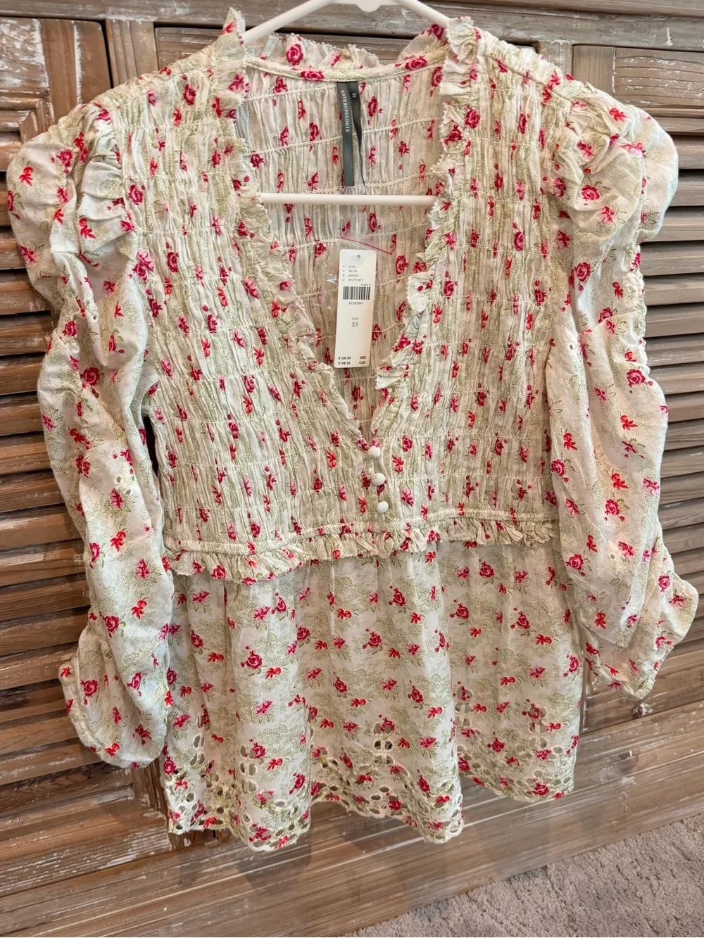 NWT Anthropologie Ruched Sleeve Smocked V-Neck Floral Blouse (Size XS)